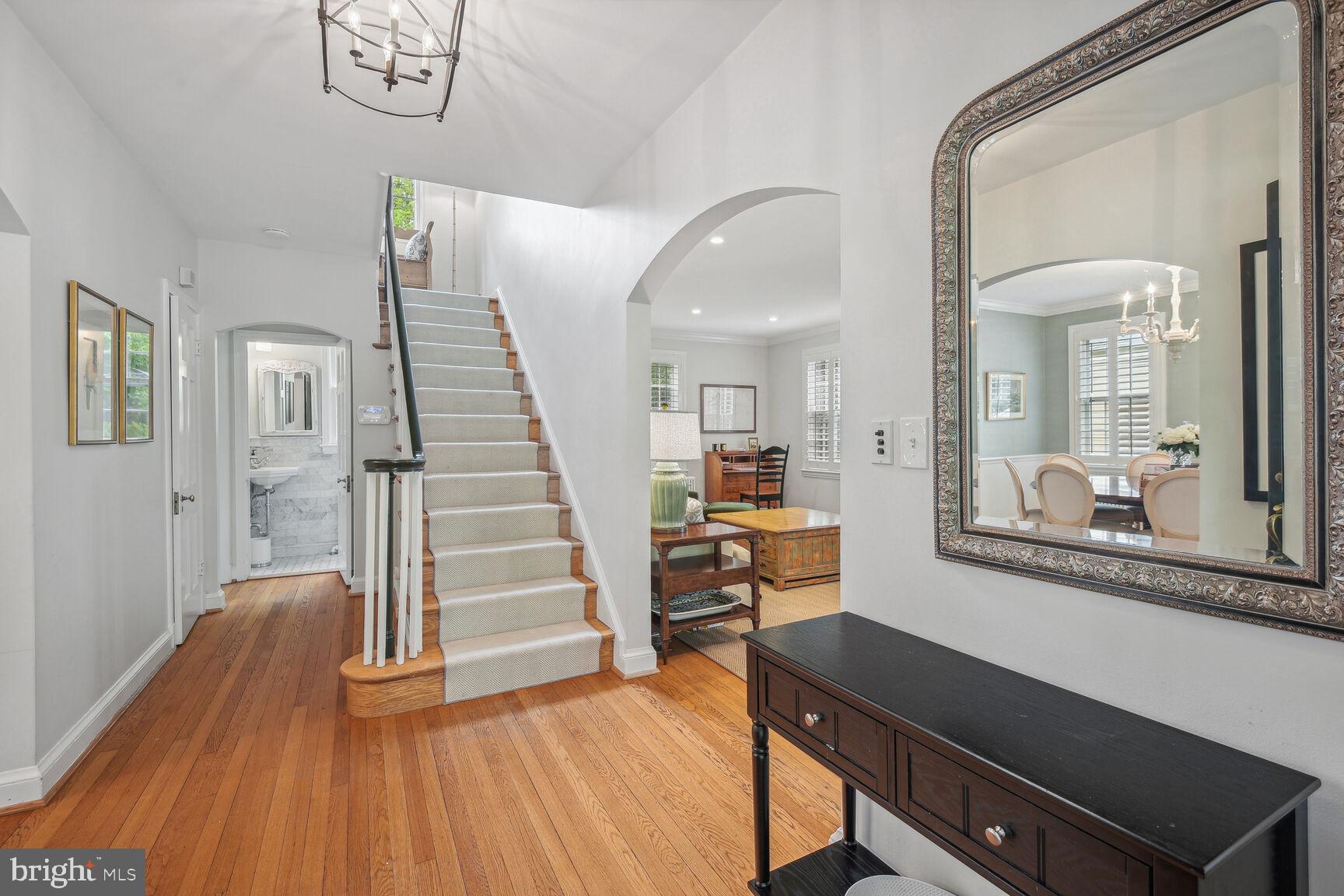 CHEVY CHASE VILLAGE - Residential