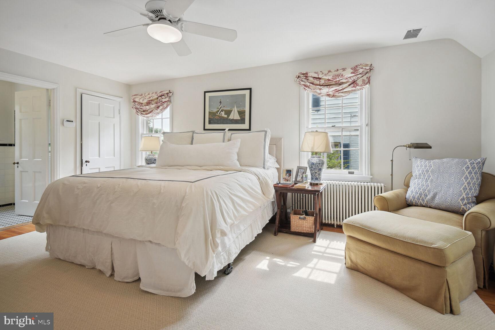 CHEVY CHASE VILLAGE - Residential