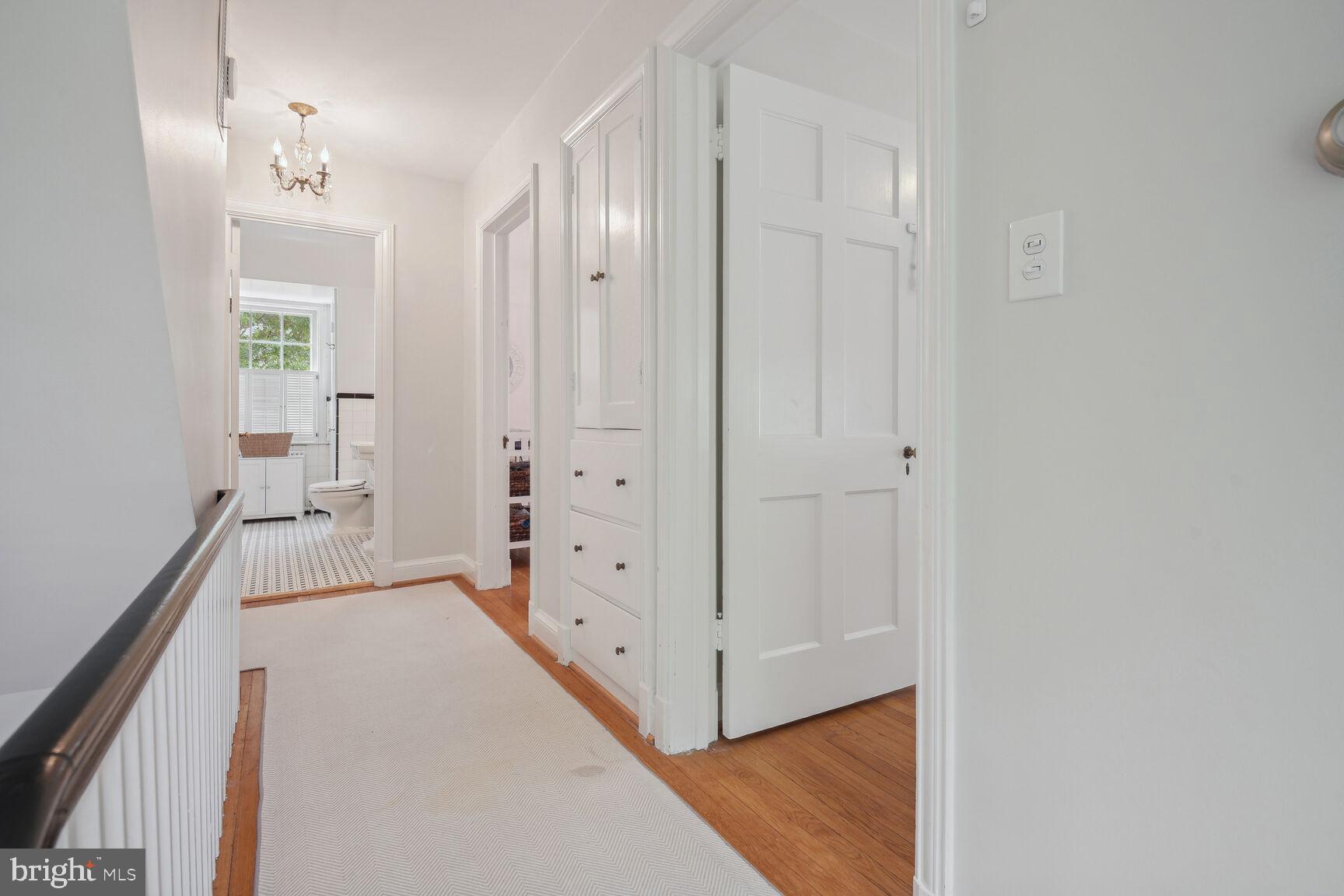 CHEVY CHASE VILLAGE - Residential