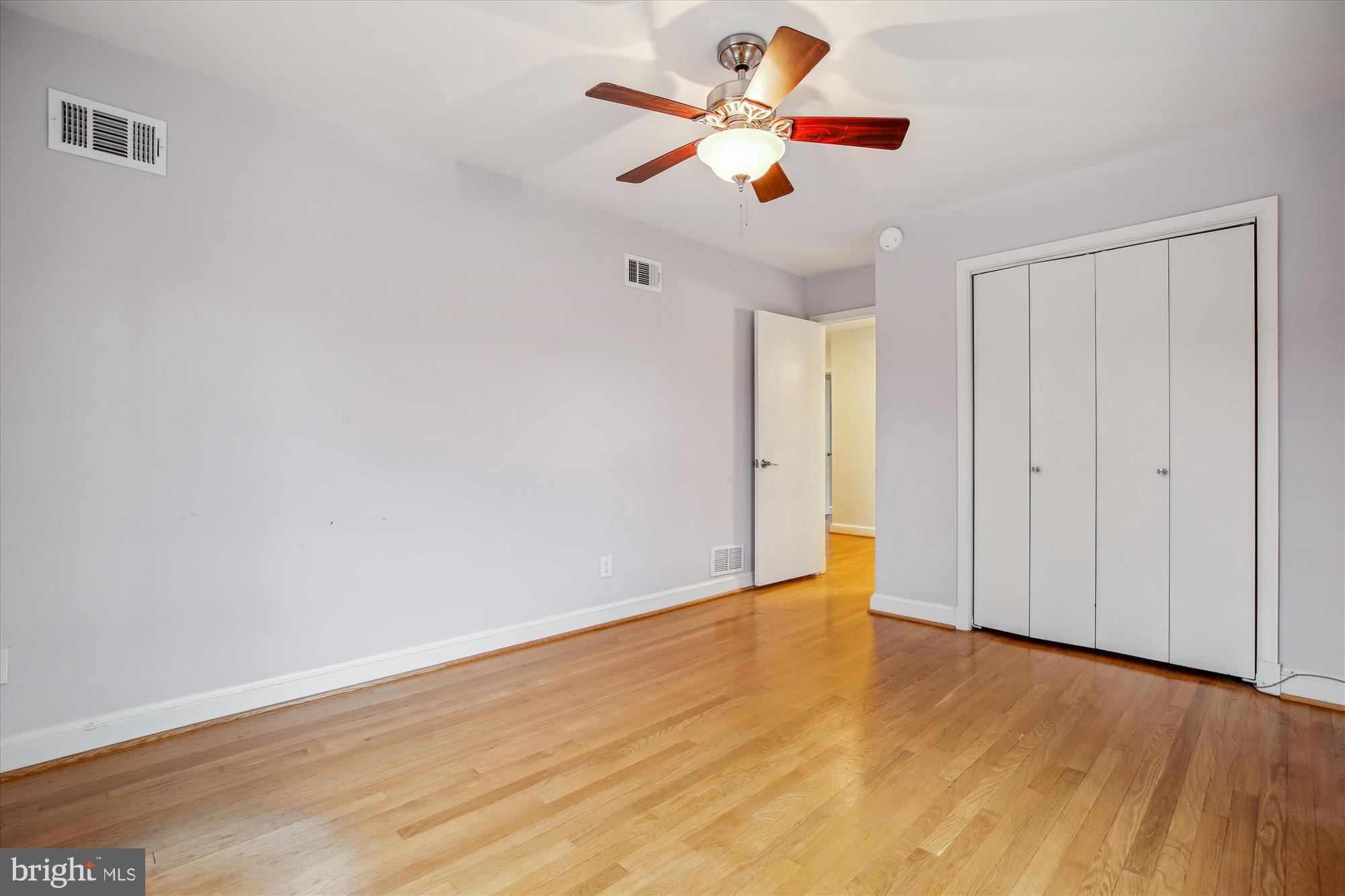 KENWOOD PARK - Residential