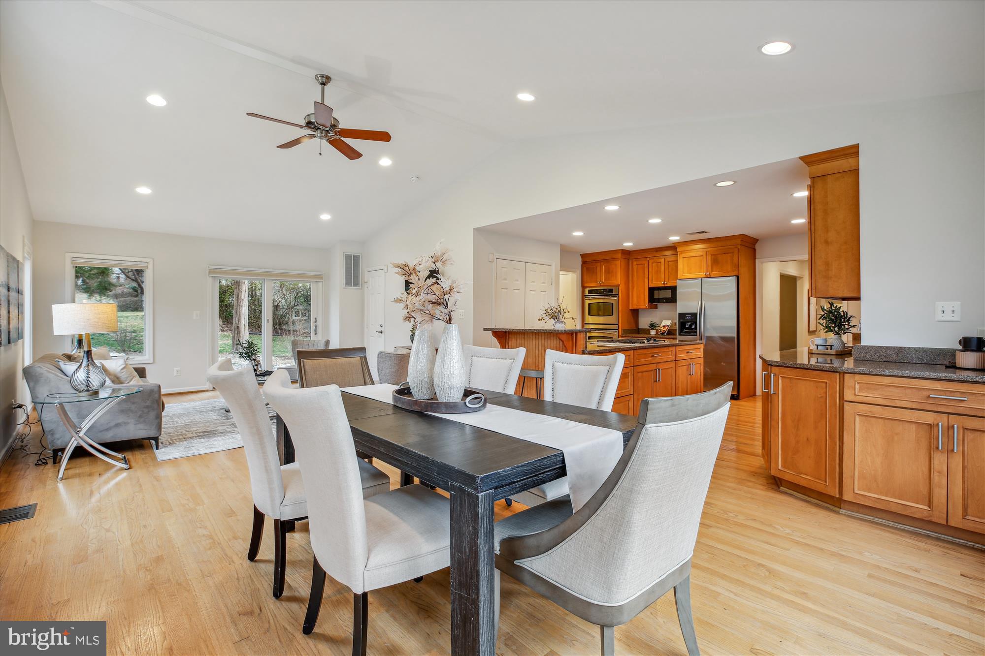 KENWOOD PARK - Residential