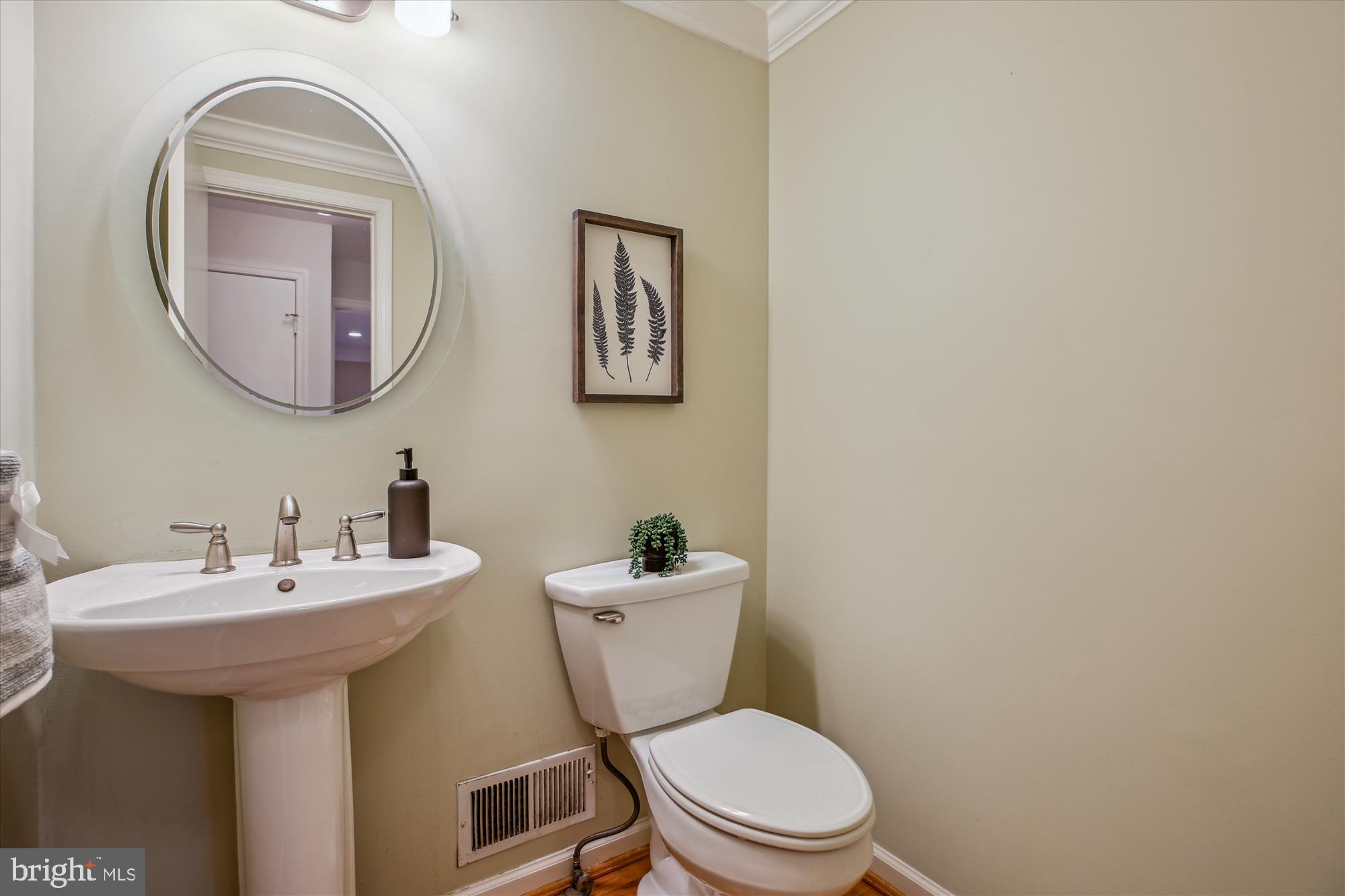 KENWOOD PARK - Residential