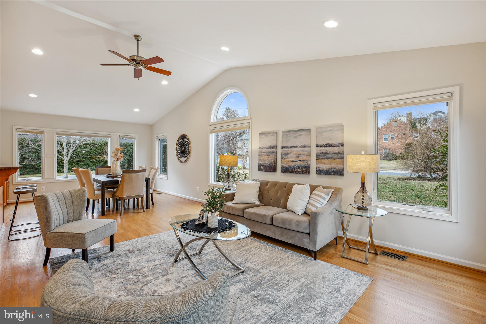 KENWOOD PARK - Residential