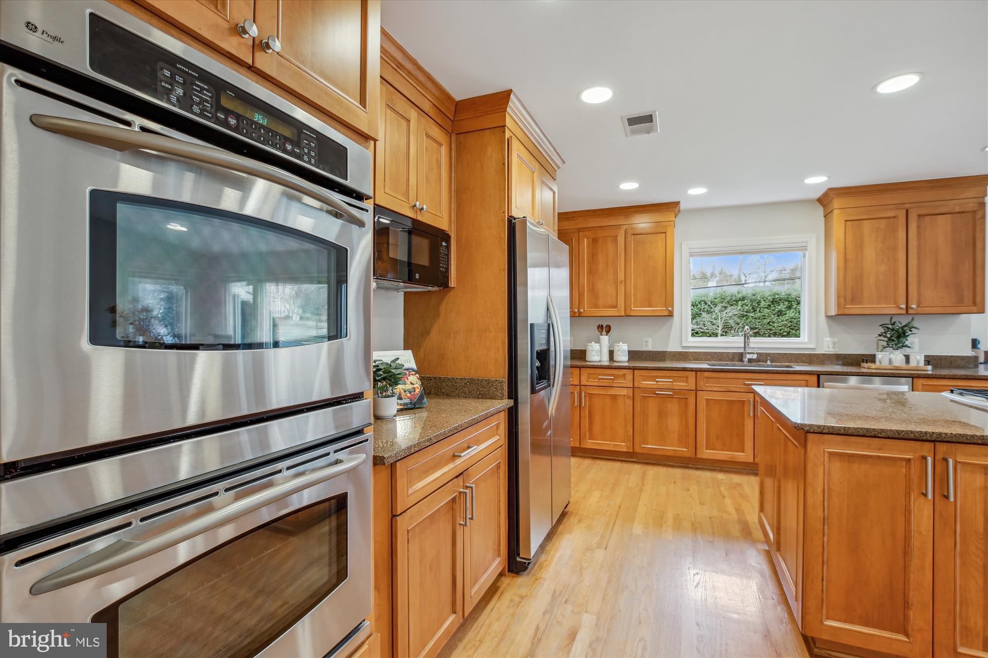 KENWOOD PARK - Residential