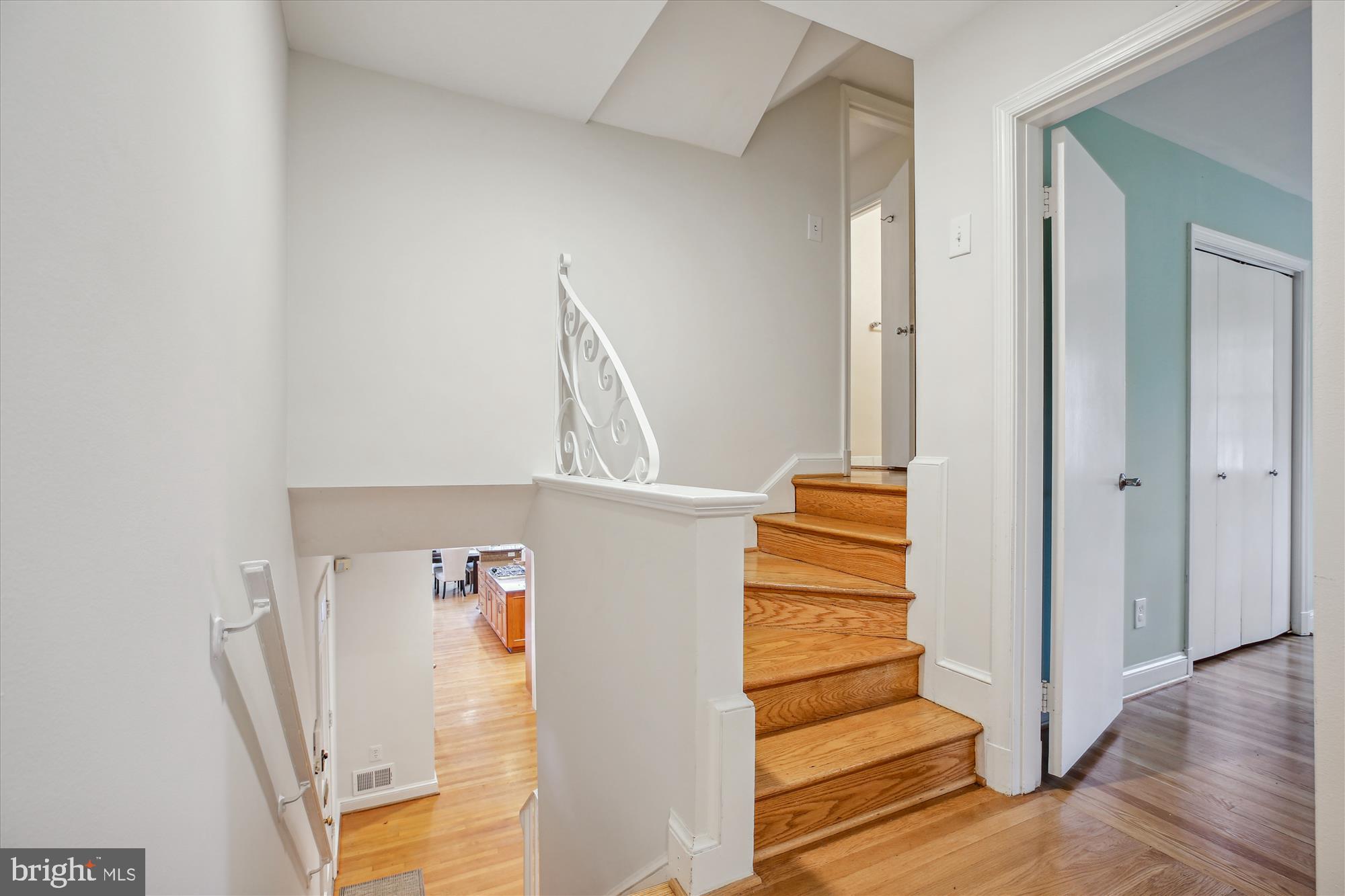 KENWOOD PARK - Residential