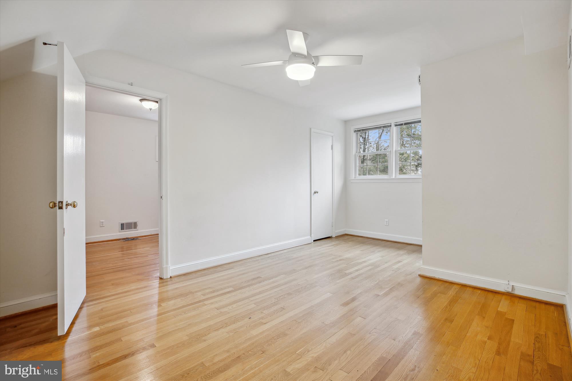 KENWOOD PARK - Residential