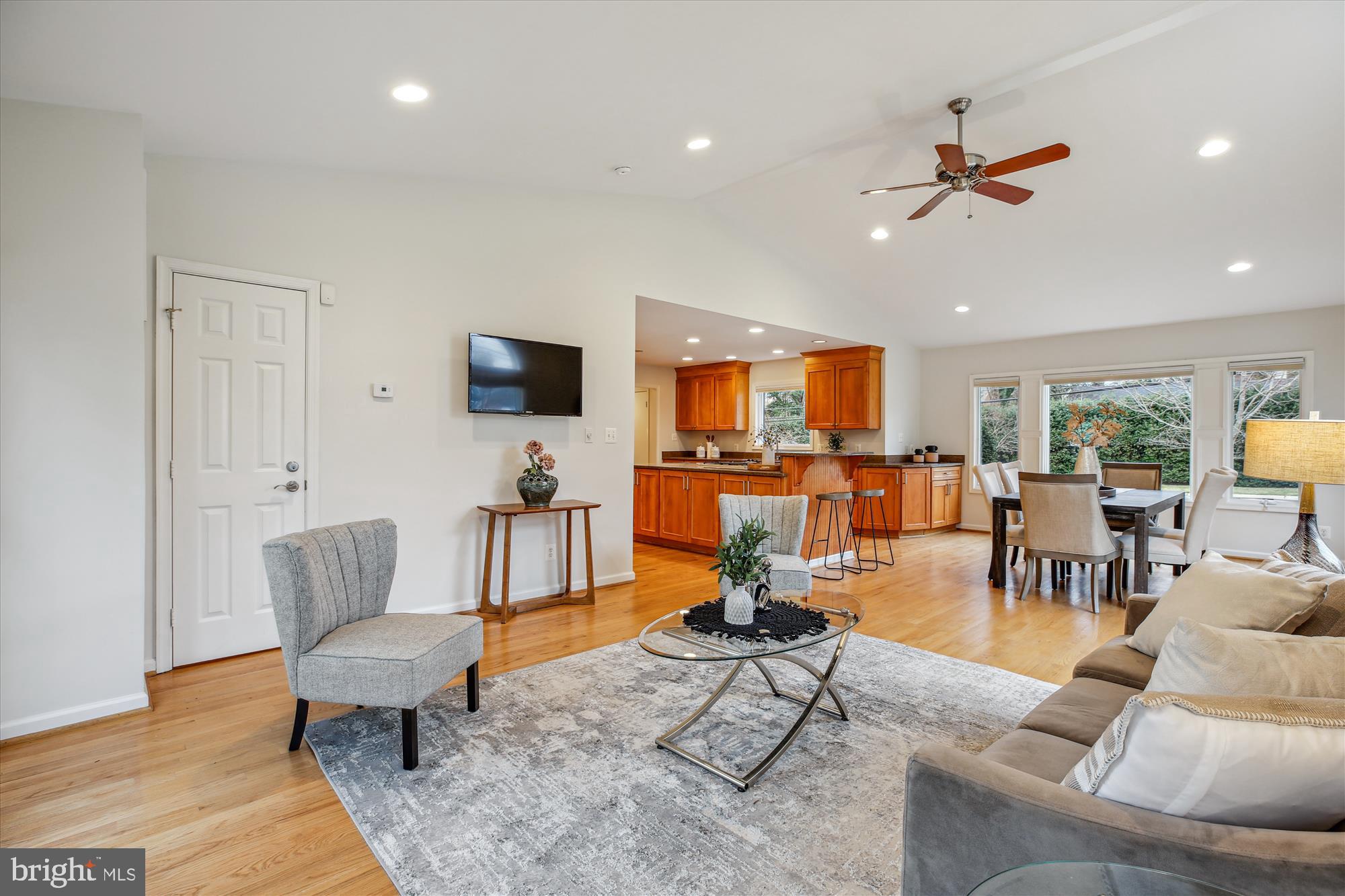 KENWOOD PARK - Residential