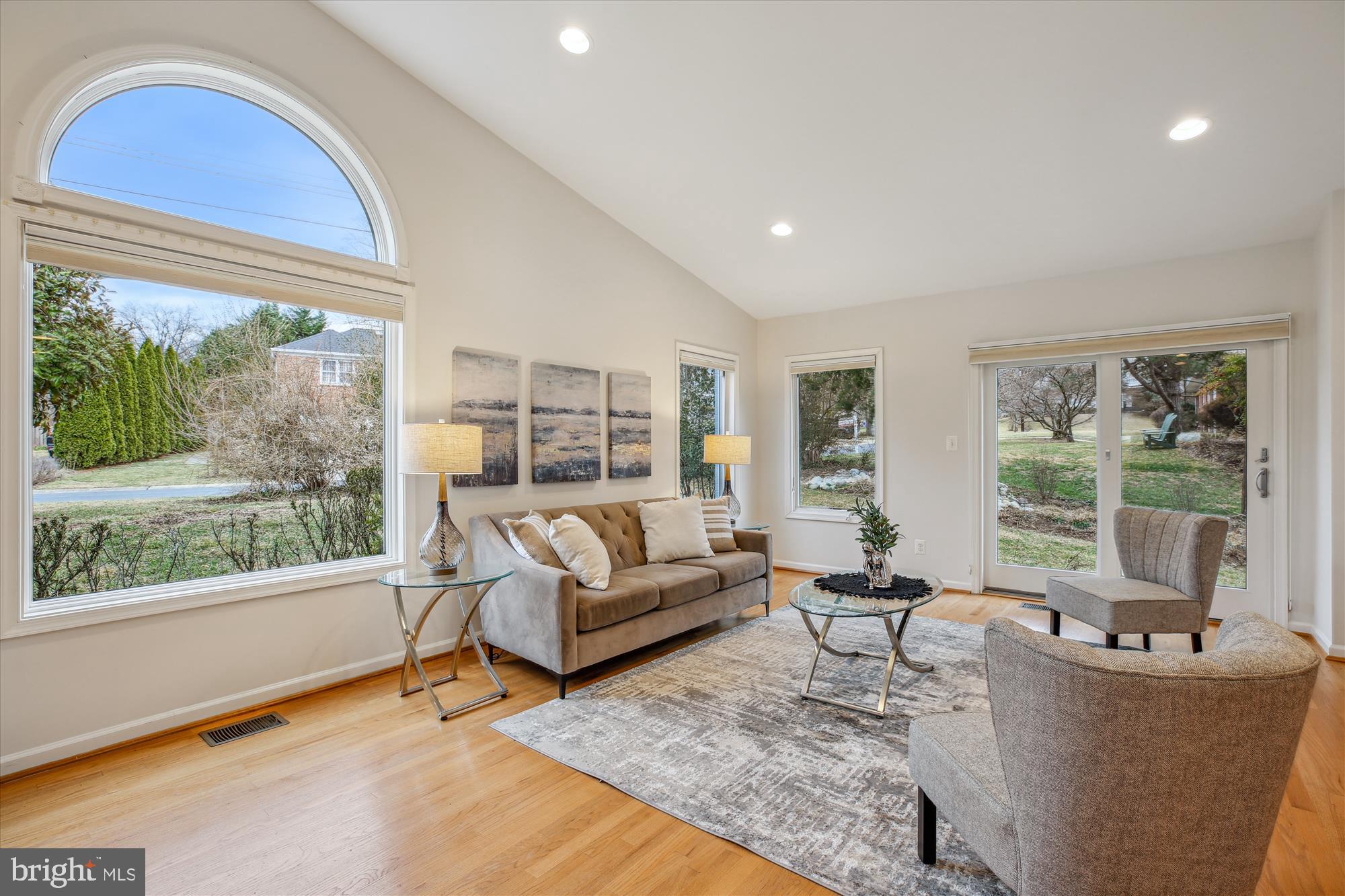 KENWOOD PARK - Residential