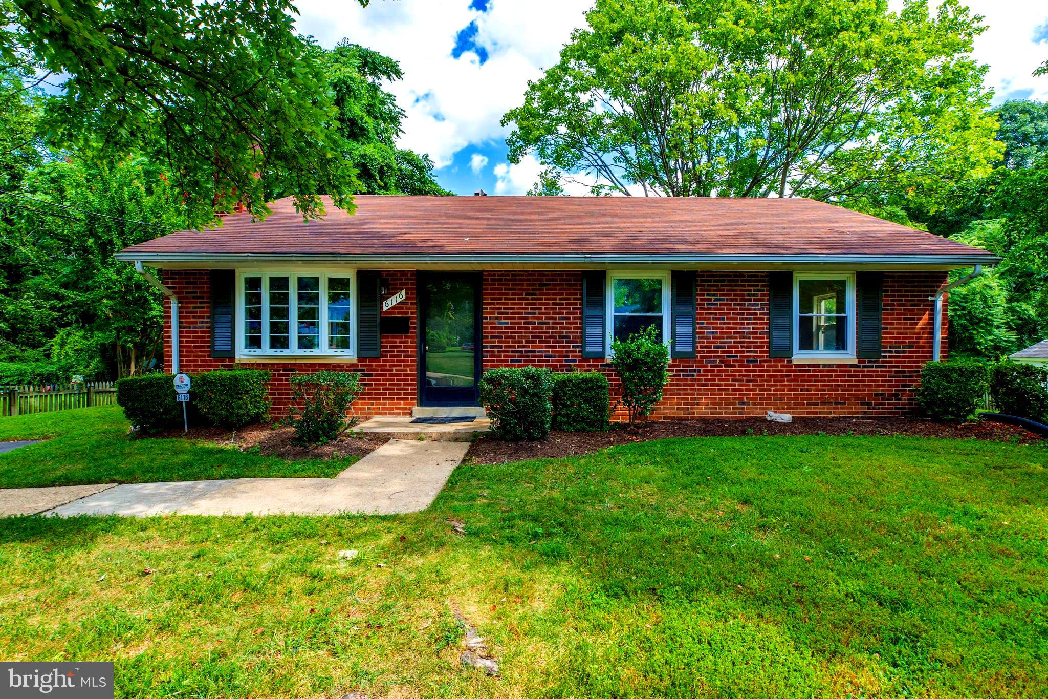 PARKLAWN - Residential