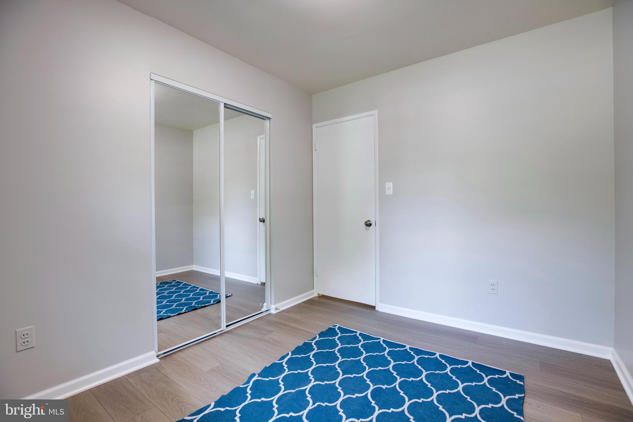 PARKLAWN - Residential