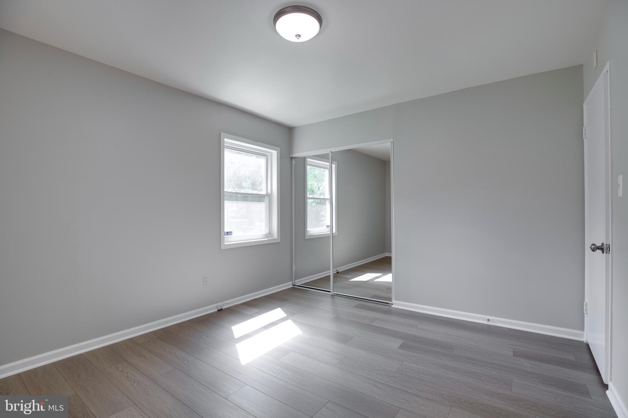 PARKLAWN - Residential