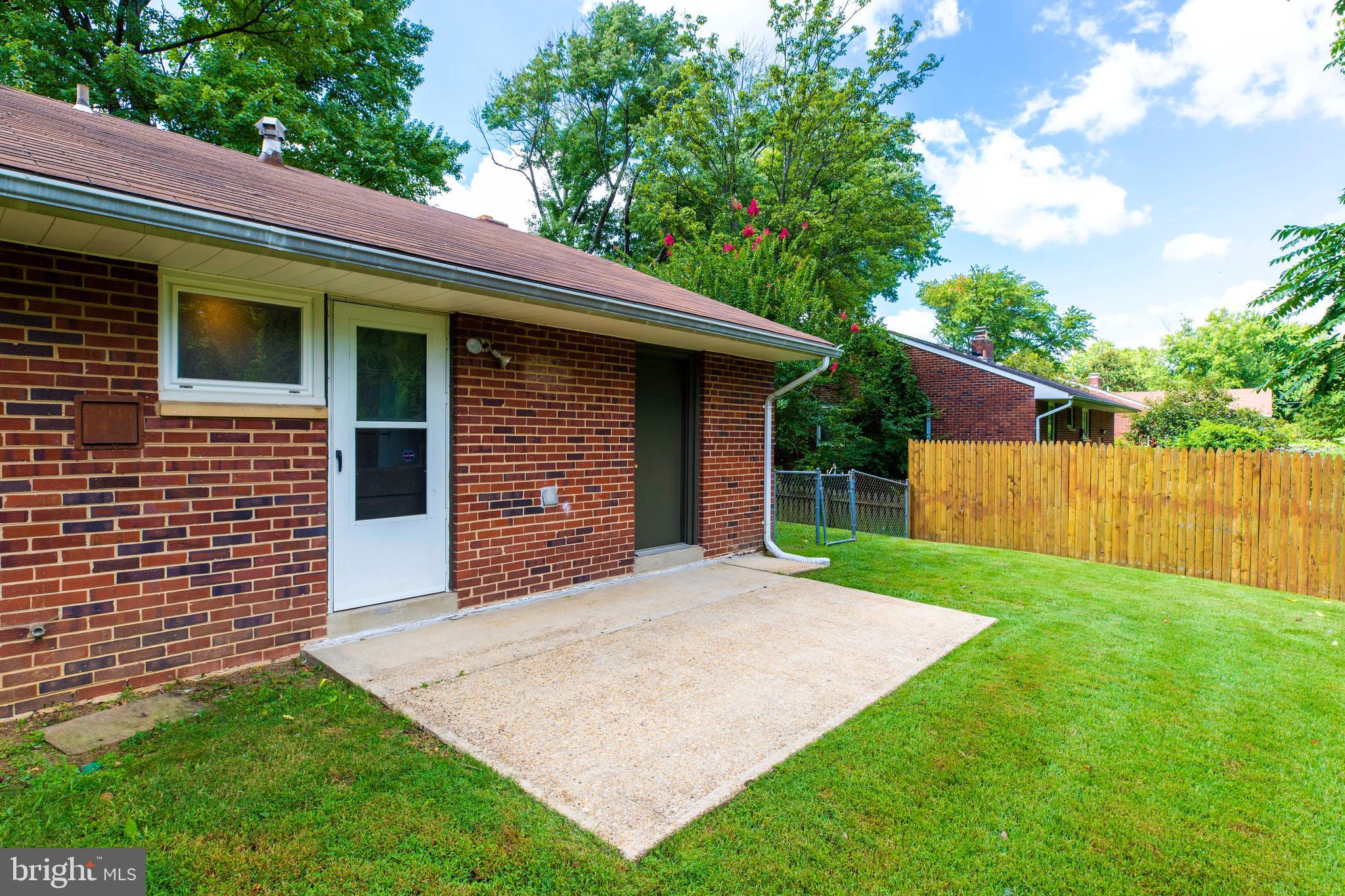 PARKLAWN - Residential