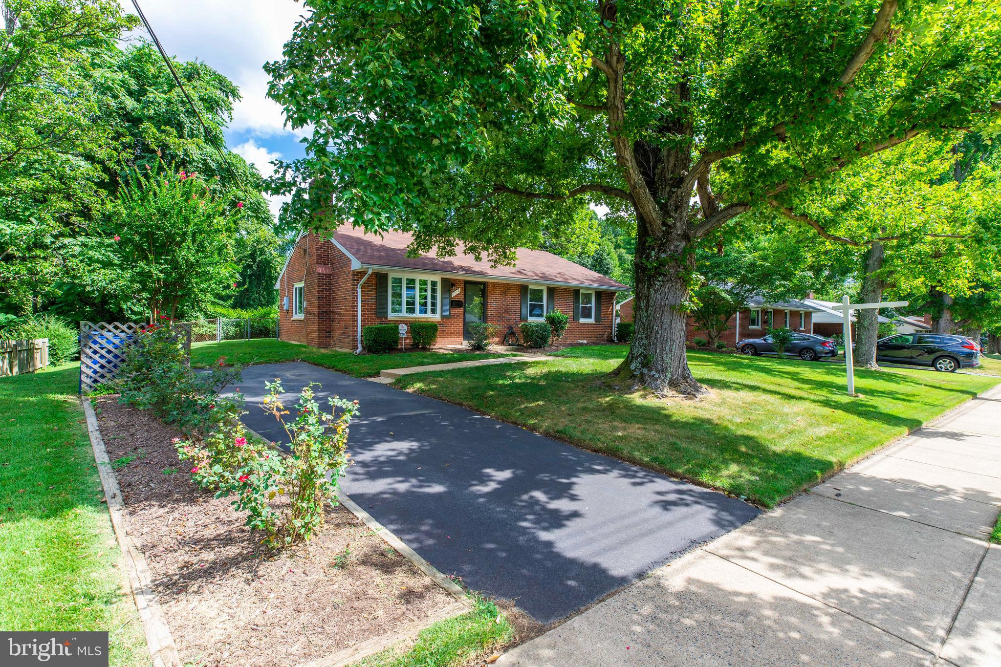 PARKLAWN - Residential