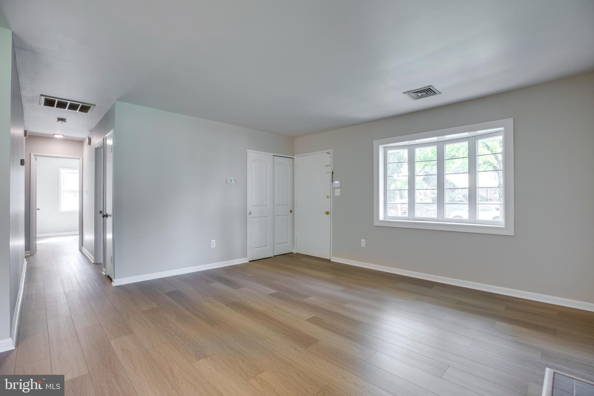 PARKLAWN - Residential