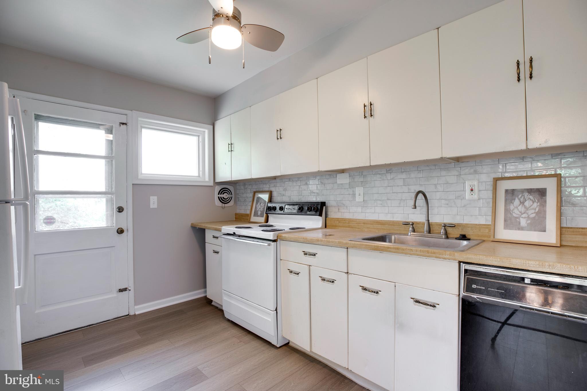 PARKLAWN - Residential