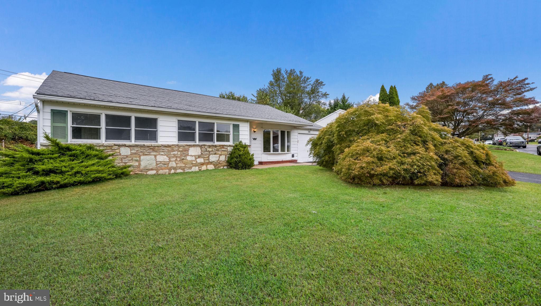 1244 HIVIEW DRIVE