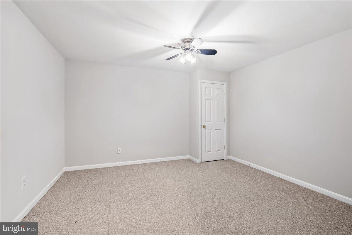 RUSSETT - Residential