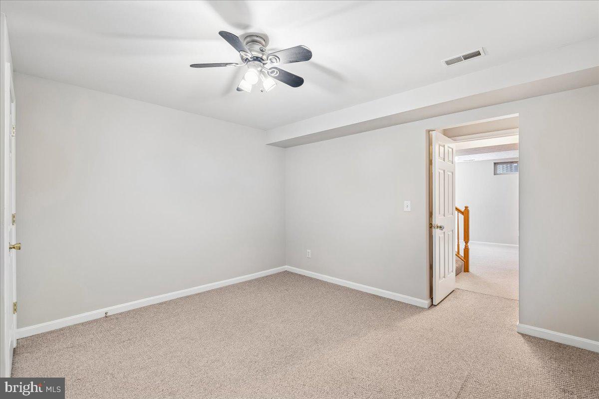 RUSSETT - Residential