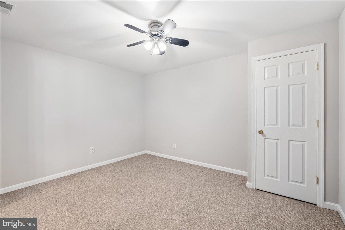 RUSSETT - Residential