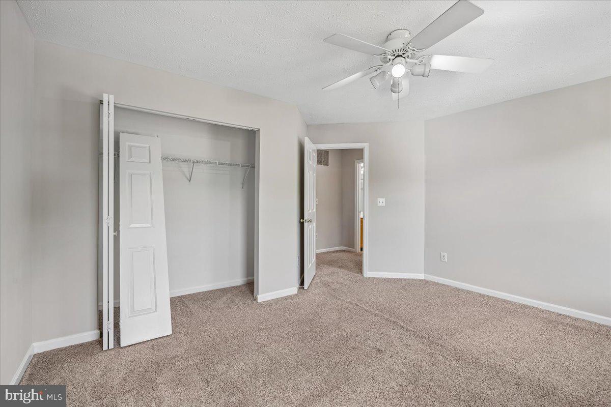 RUSSETT - Residential