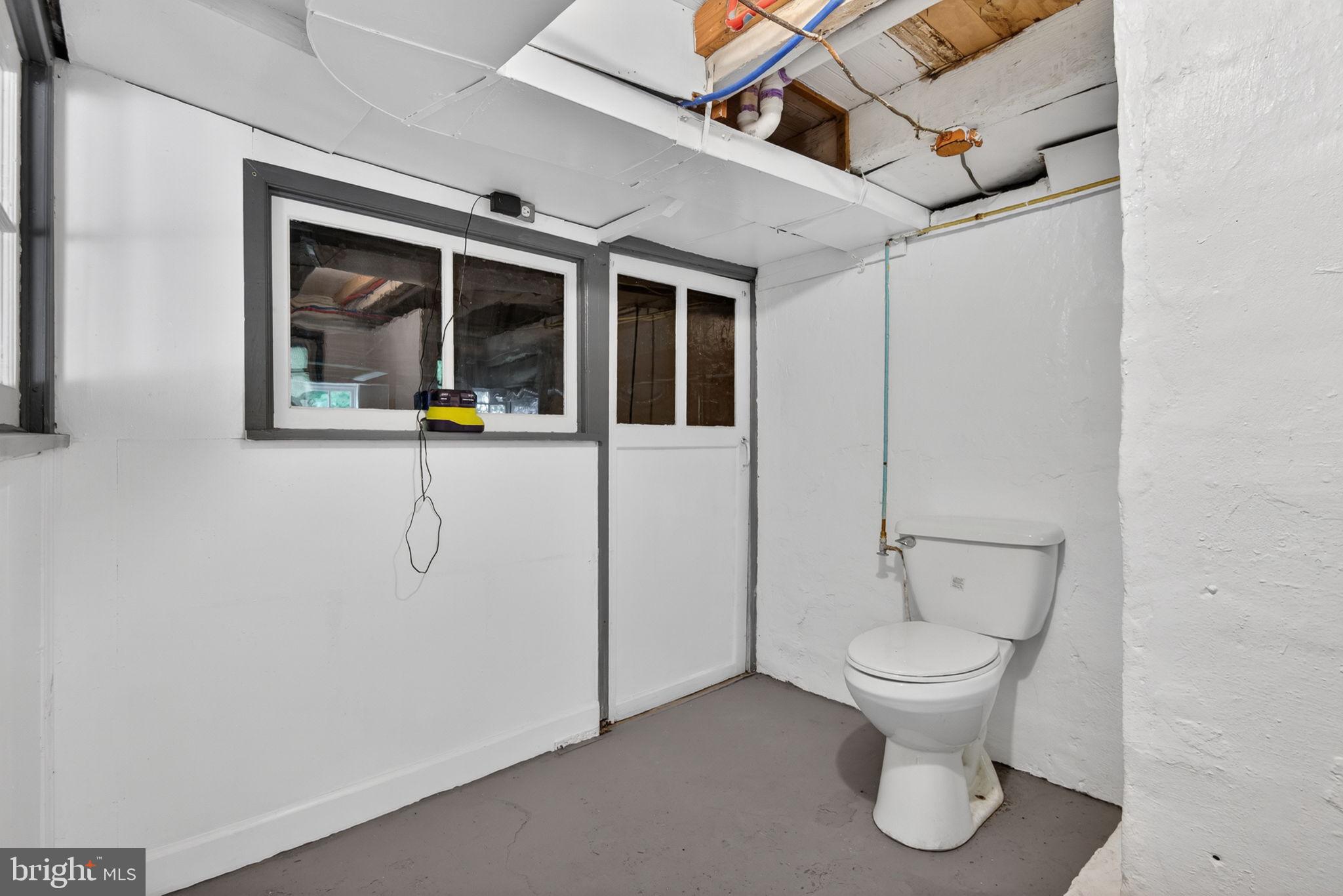 MURPHYS HOLLOW - Residential