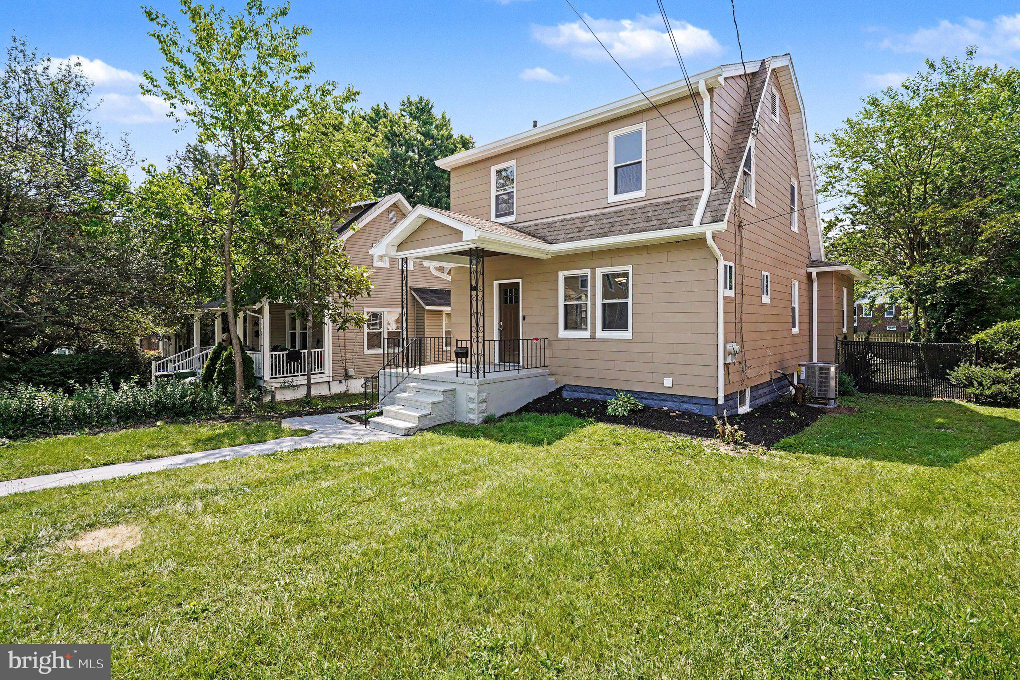 4207 MARY AVENUE