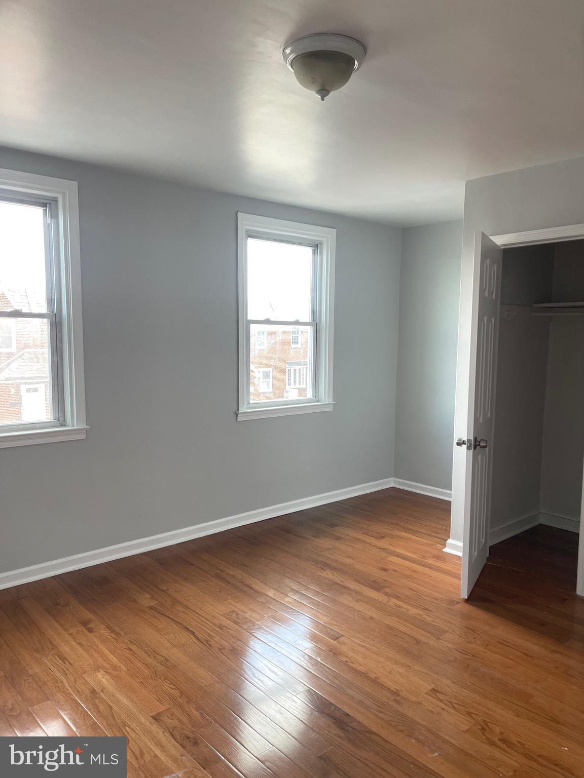 CASTOR GARDENS - Residential Lease