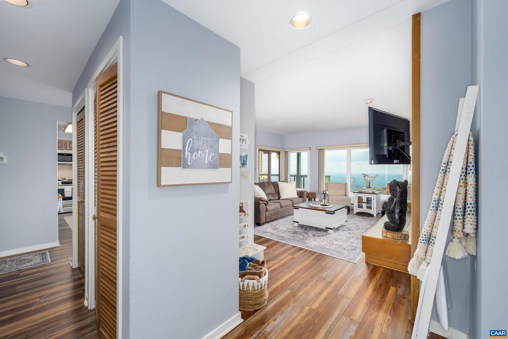 WINTERGREEN RESORT - Residential