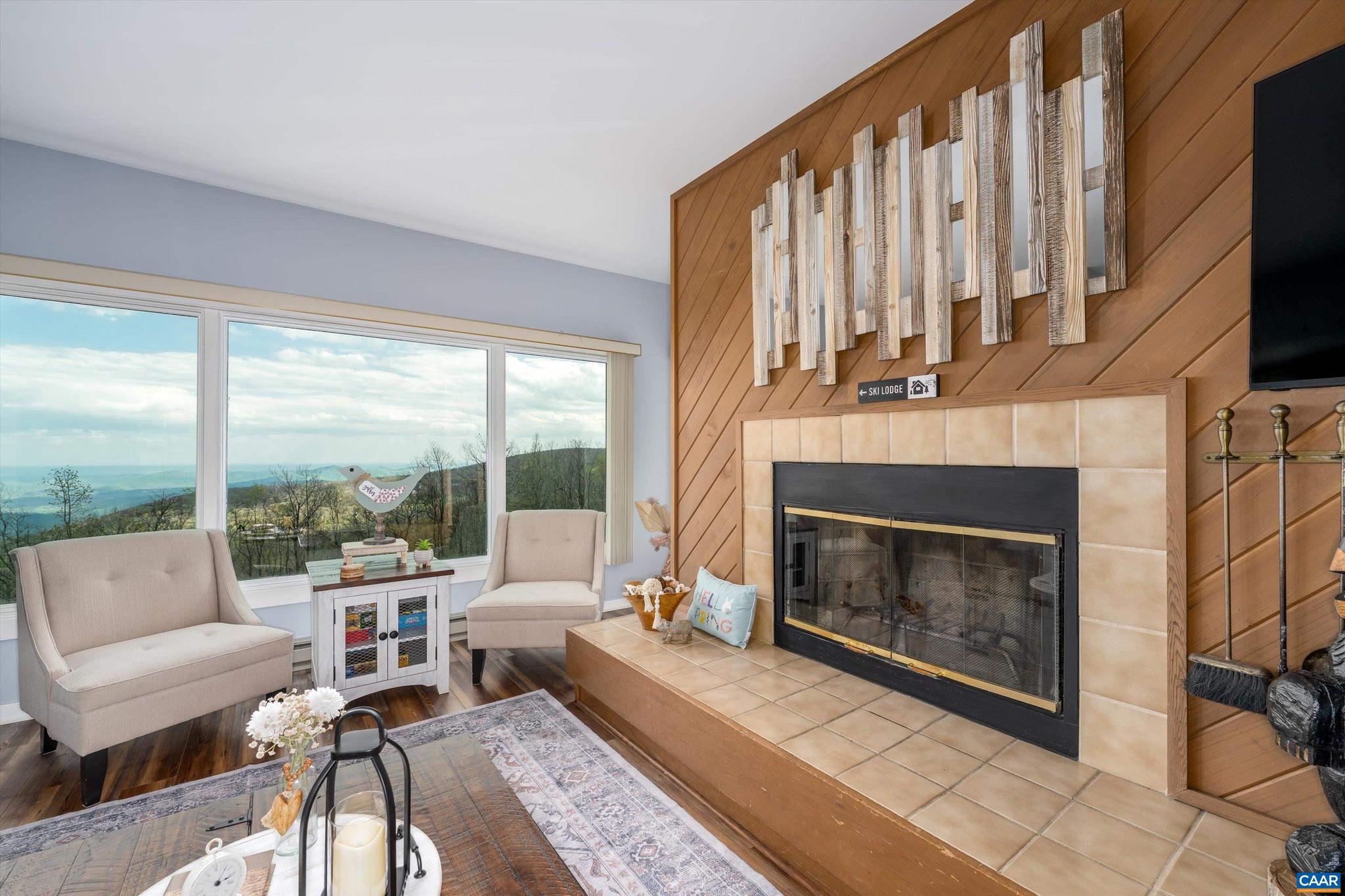 WINTERGREEN RESORT - Residential