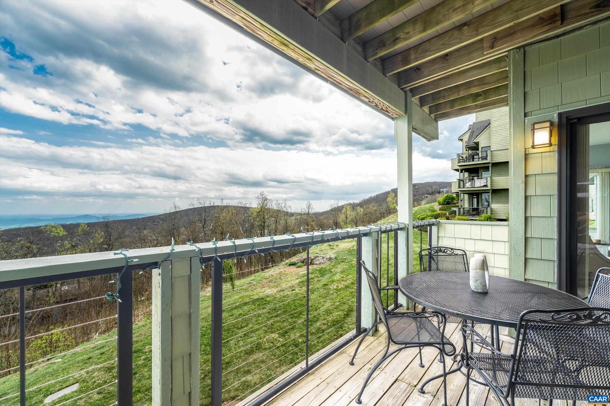 WINTERGREEN RESORT - Residential
