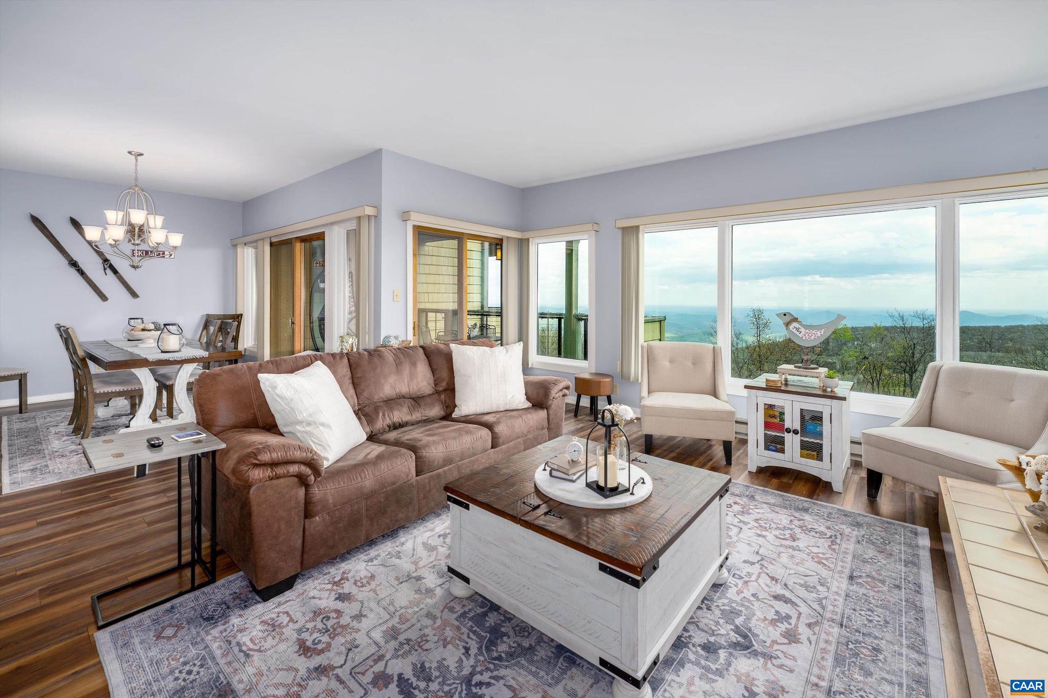 WINTERGREEN RESORT - Residential