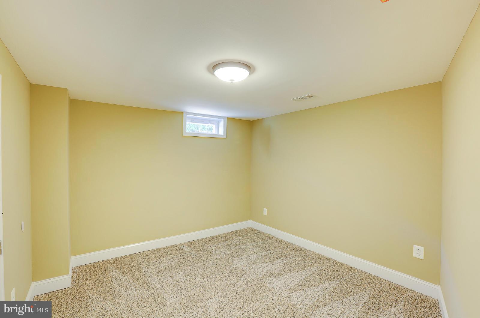 MILFORD GARDENS - Residential