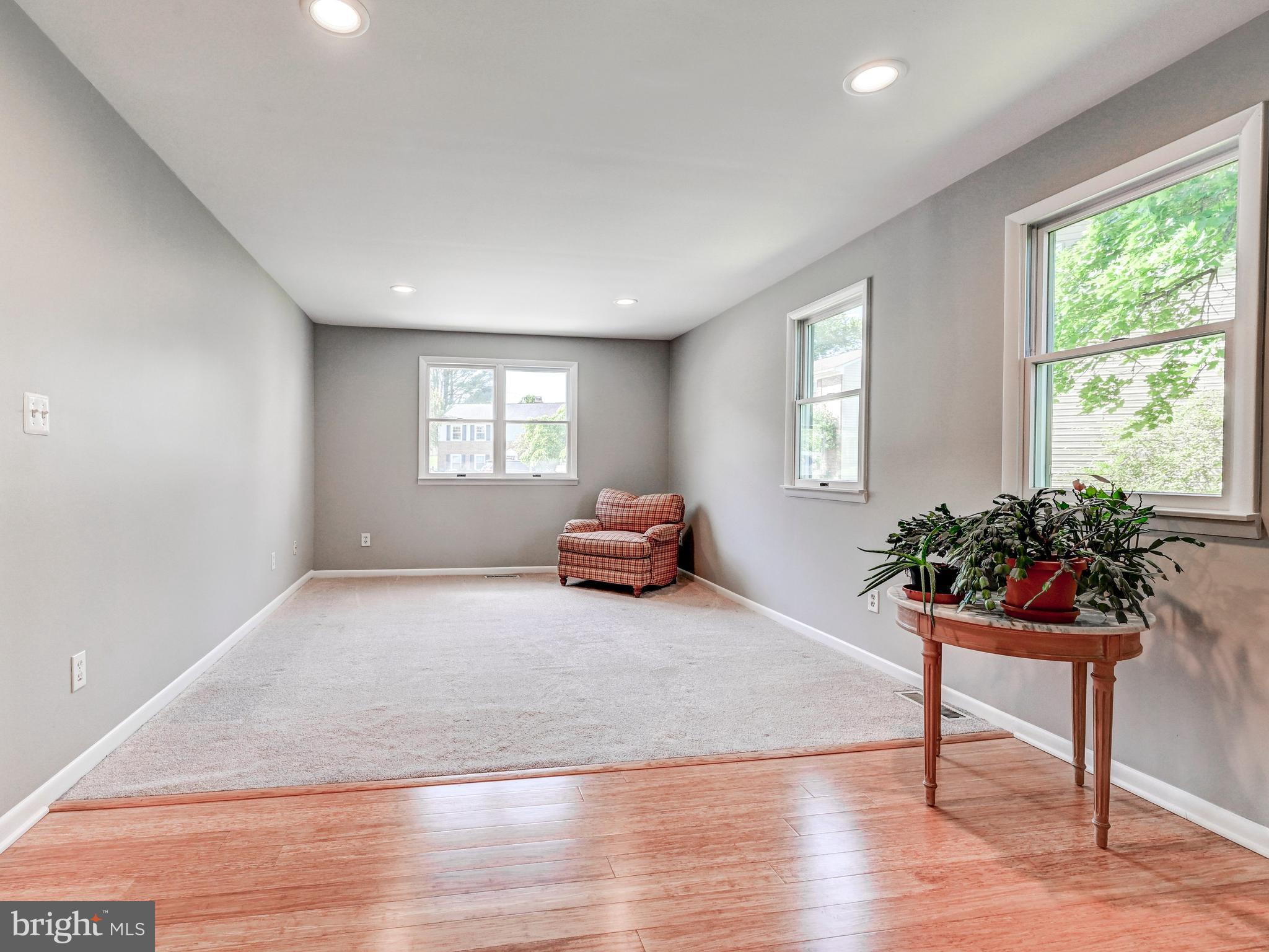 SPRINGDALE - Residential