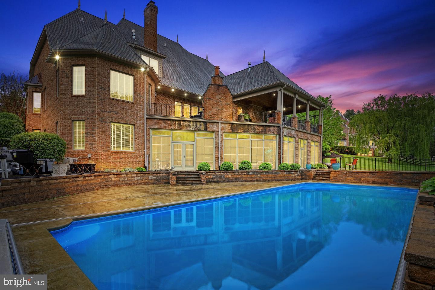 FALLSBOURNE - Residential