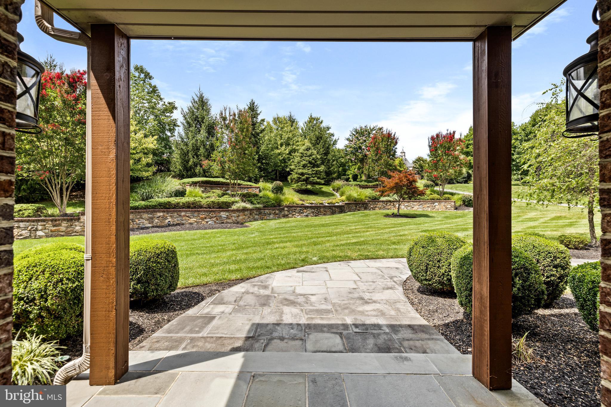 FALLSBOURNE - Residential