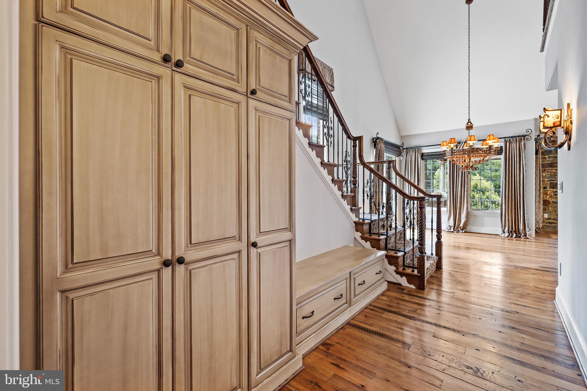 FALLSBOURNE - Residential