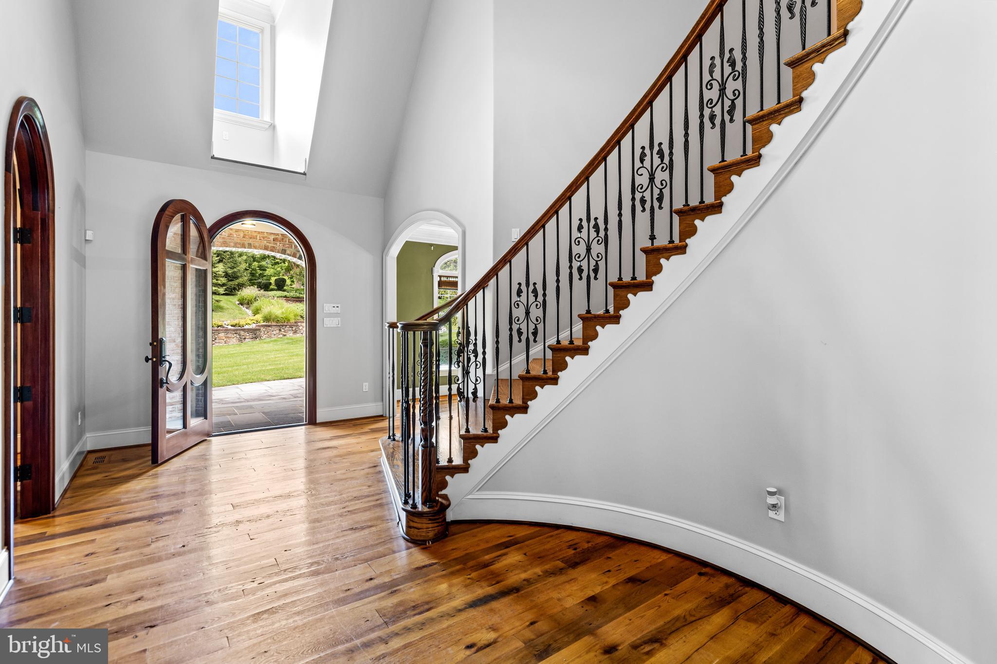 FALLSBOURNE - Residential