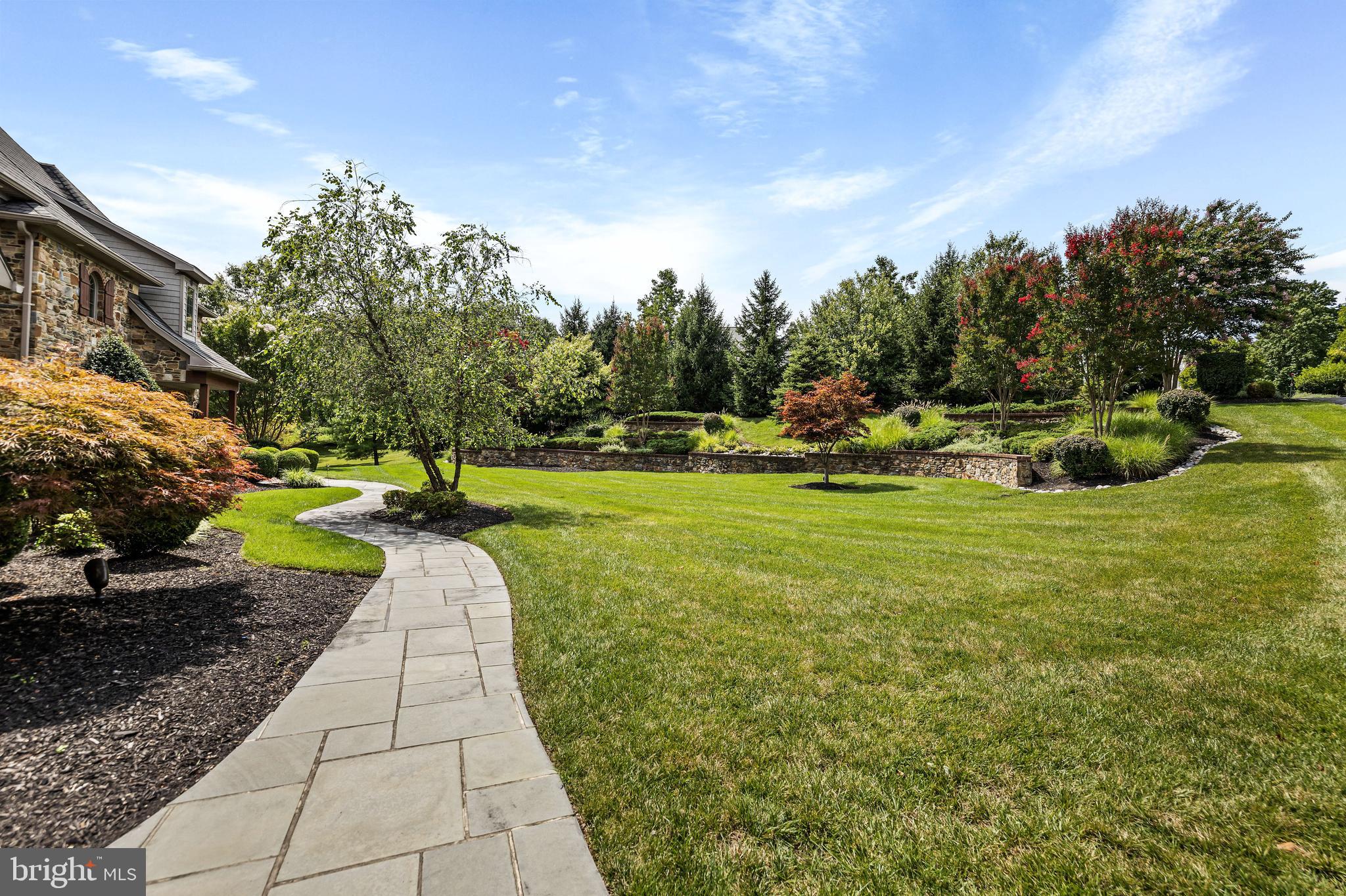 FALLSBOURNE - Residential