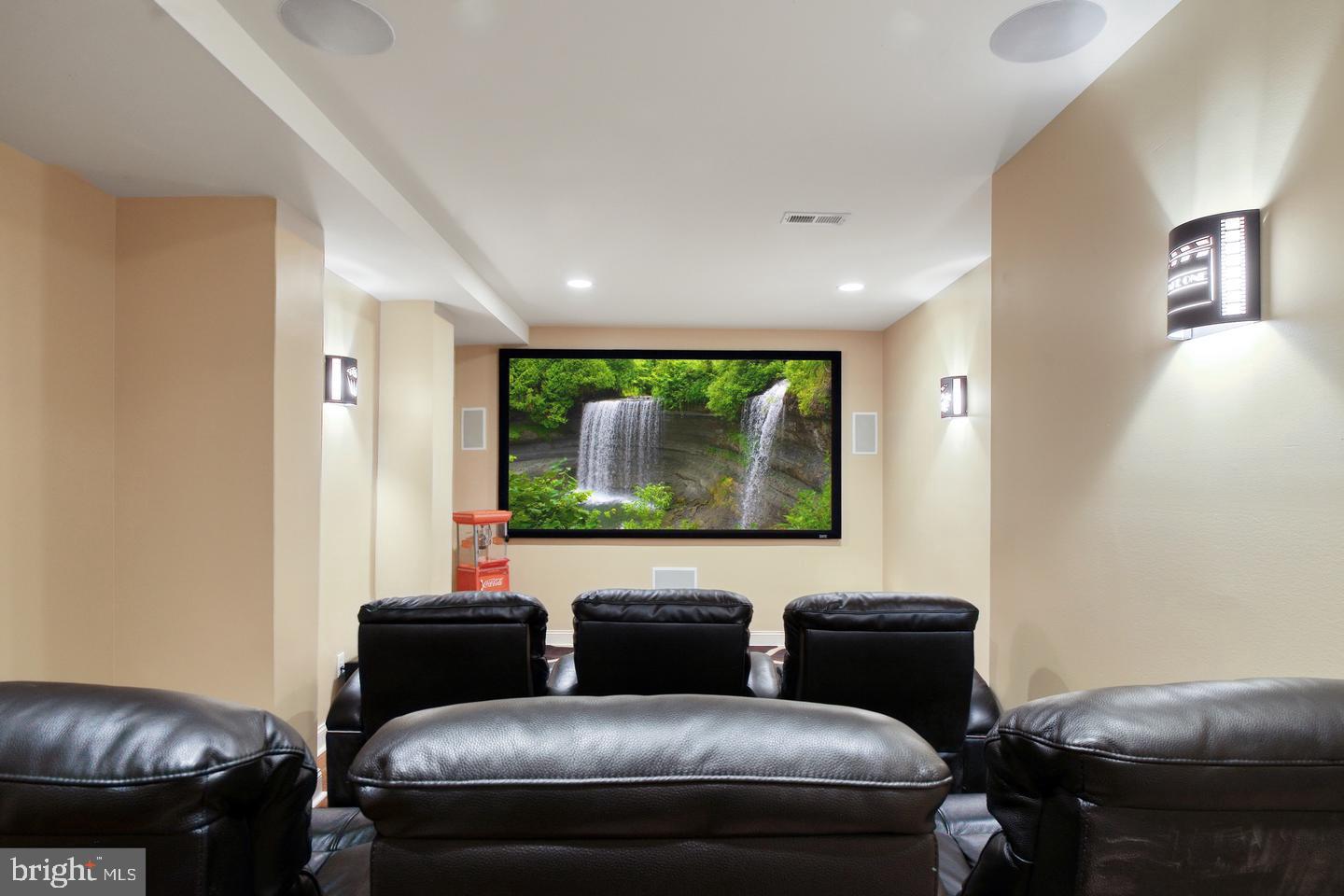 FALLSBOURNE - Residential