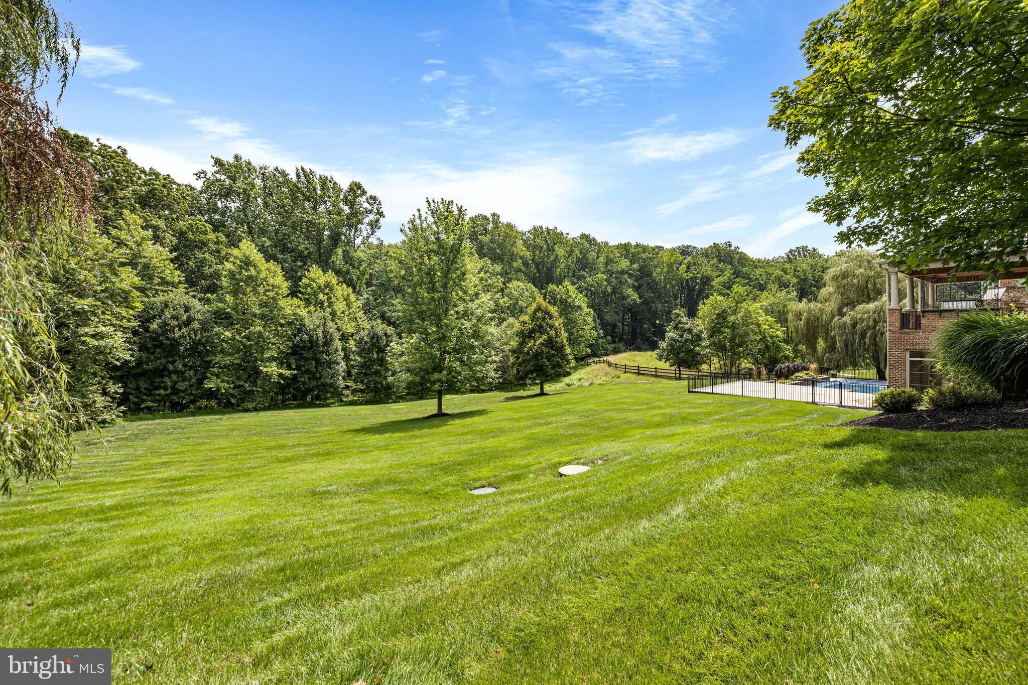 FALLSBOURNE - Residential