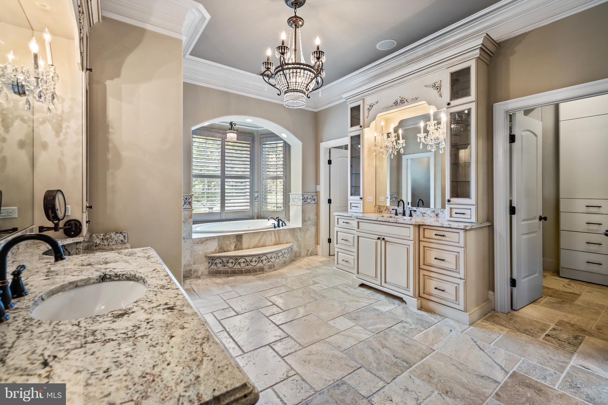 FALLSBOURNE - Residential