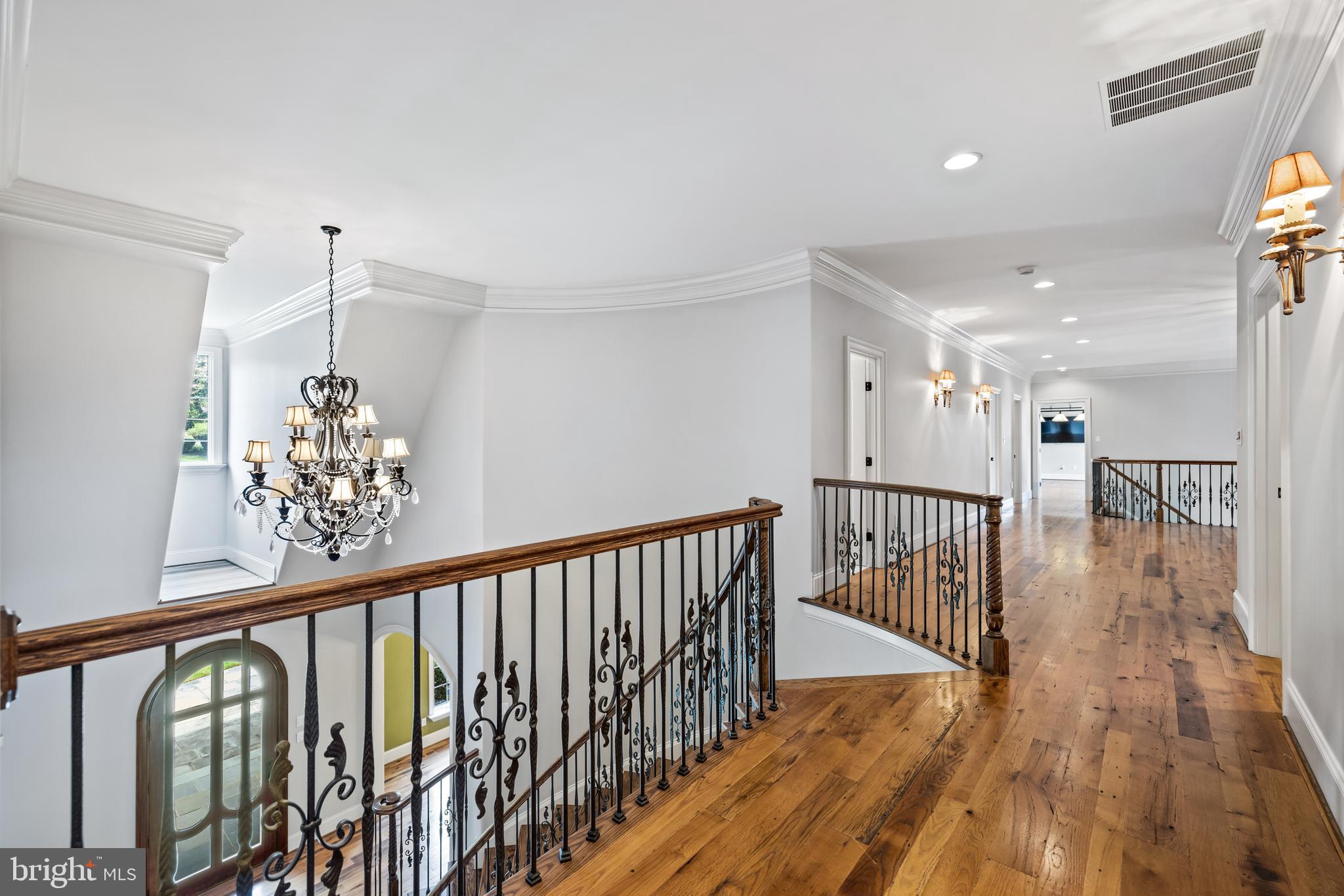 FALLSBOURNE - Residential