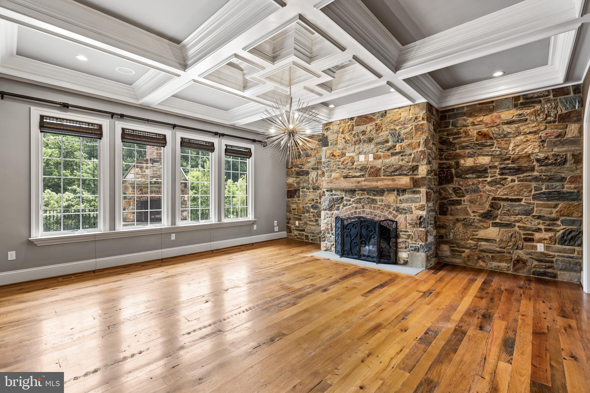 FALLSBOURNE - Residential