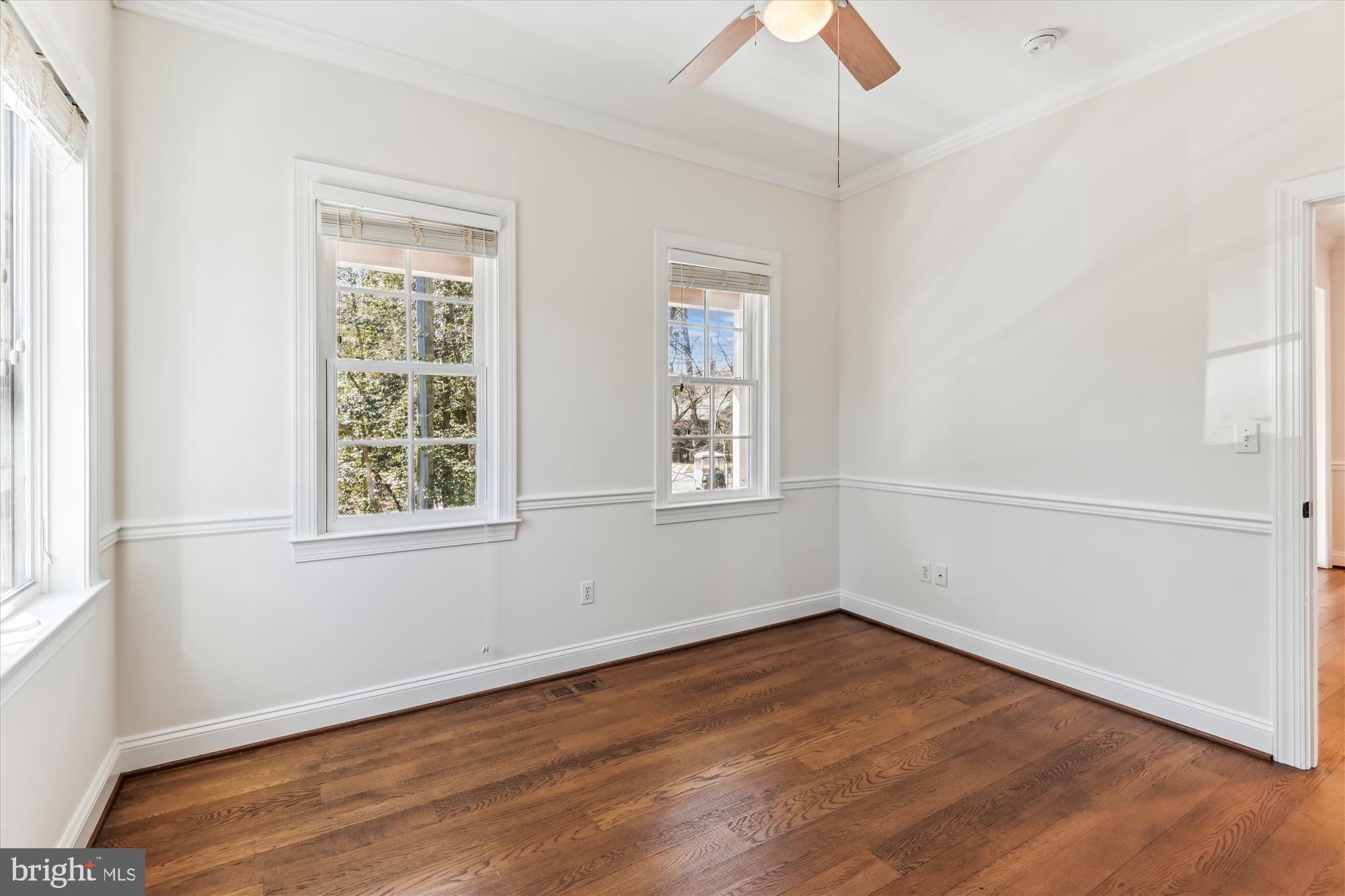 SHERWOOD FOREST - Residential