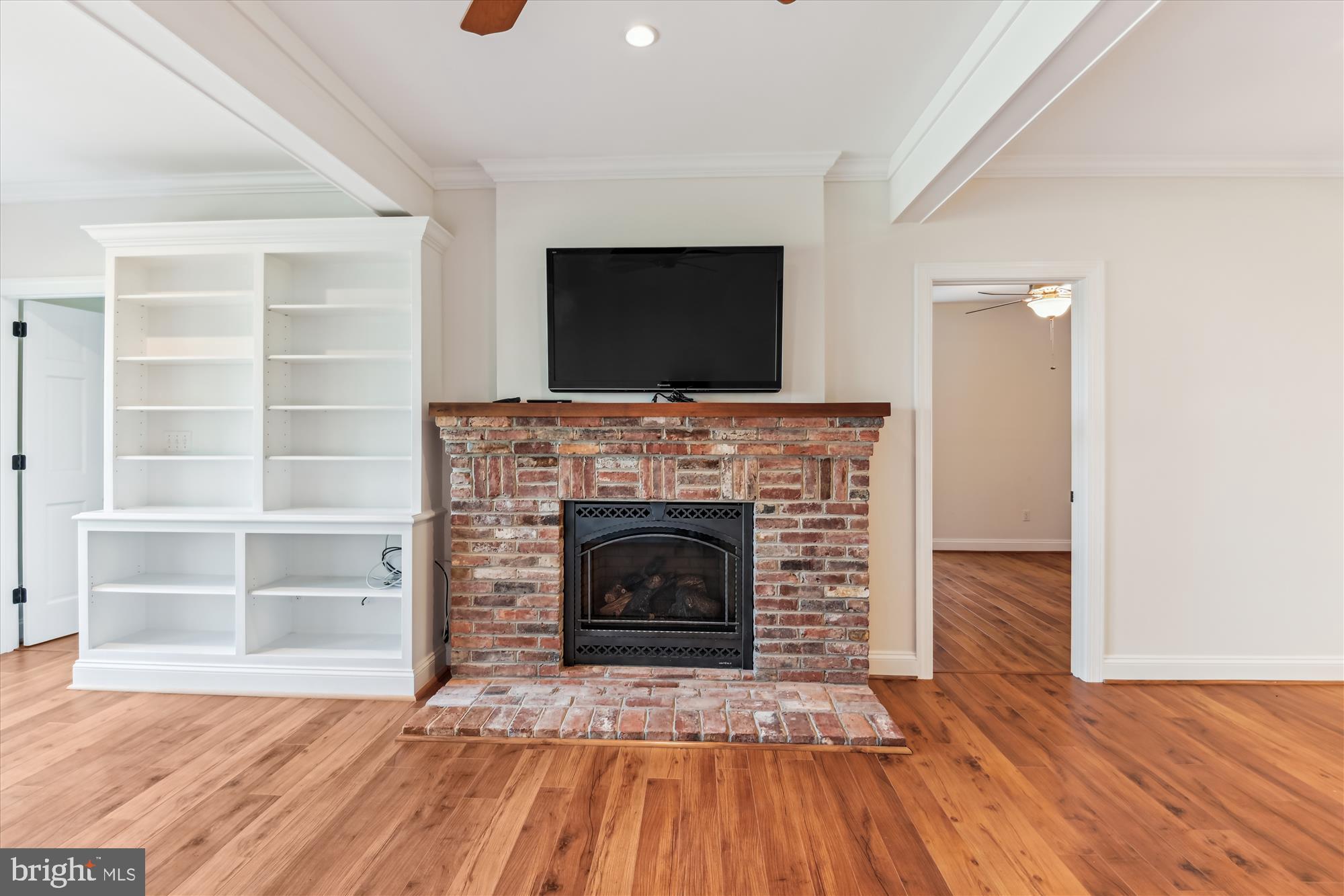 SHERWOOD FOREST - Residential