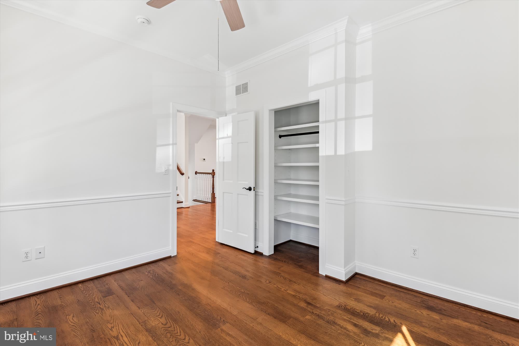 SHERWOOD FOREST - Residential