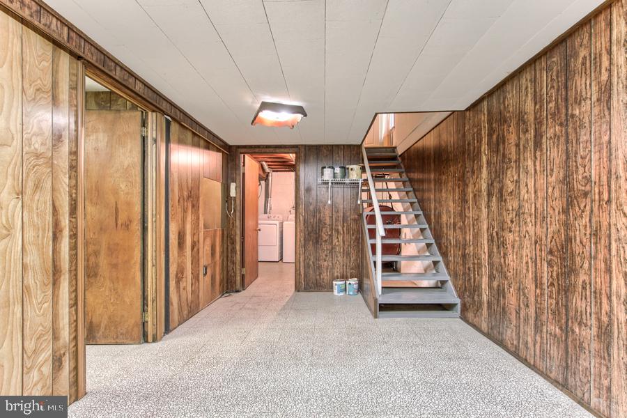 ALLENDALE - Residential