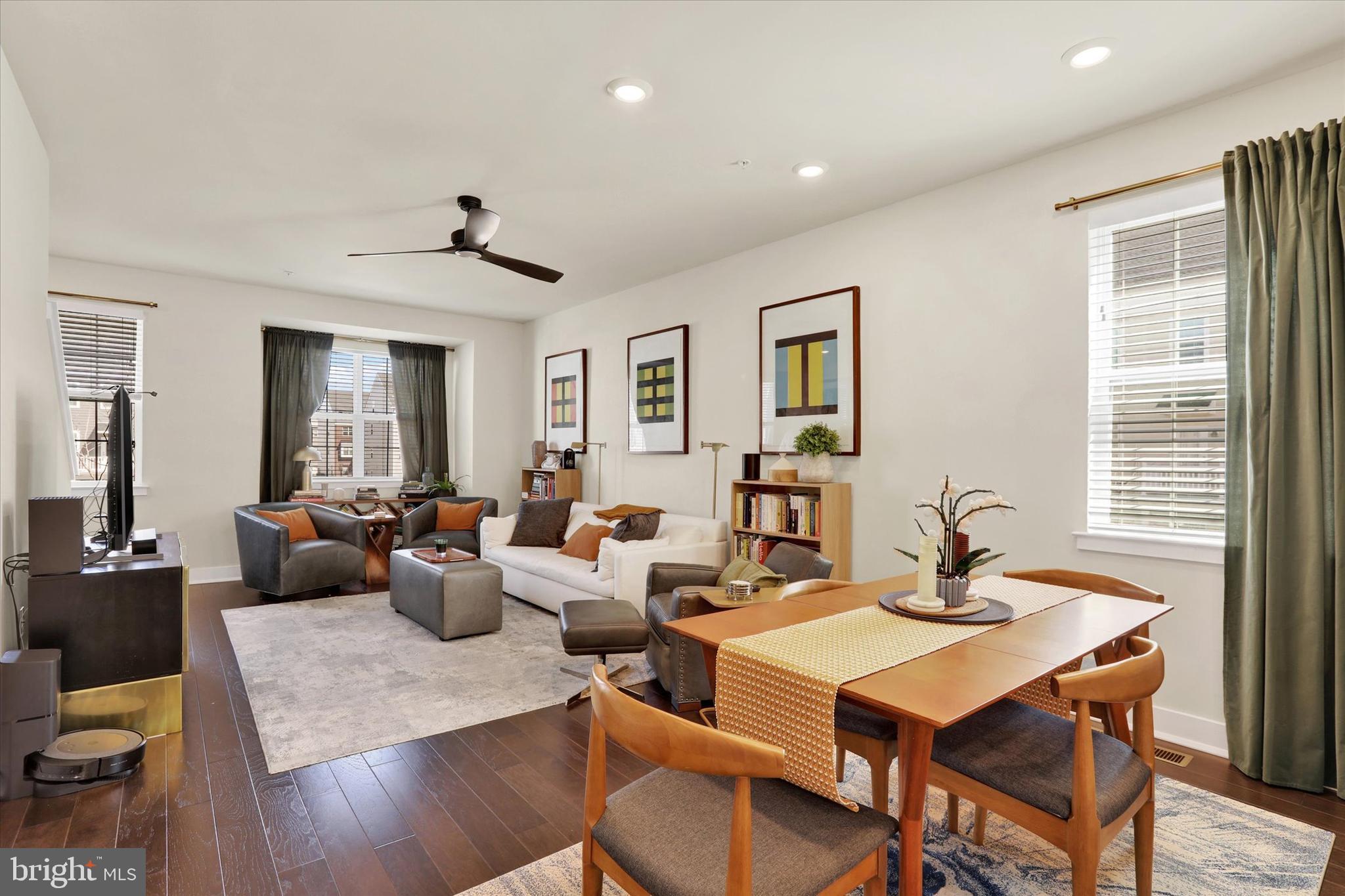 WATERSIDE - Residential