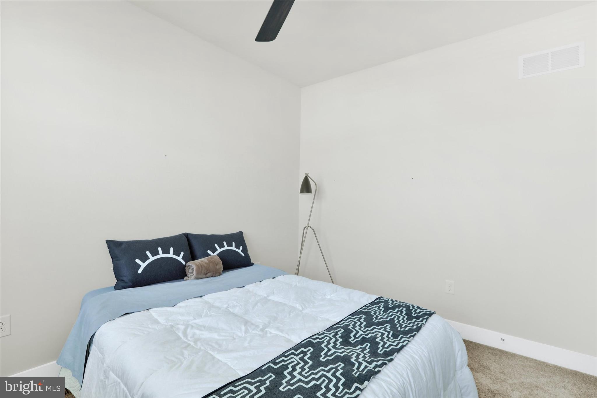 WATERSIDE - Residential