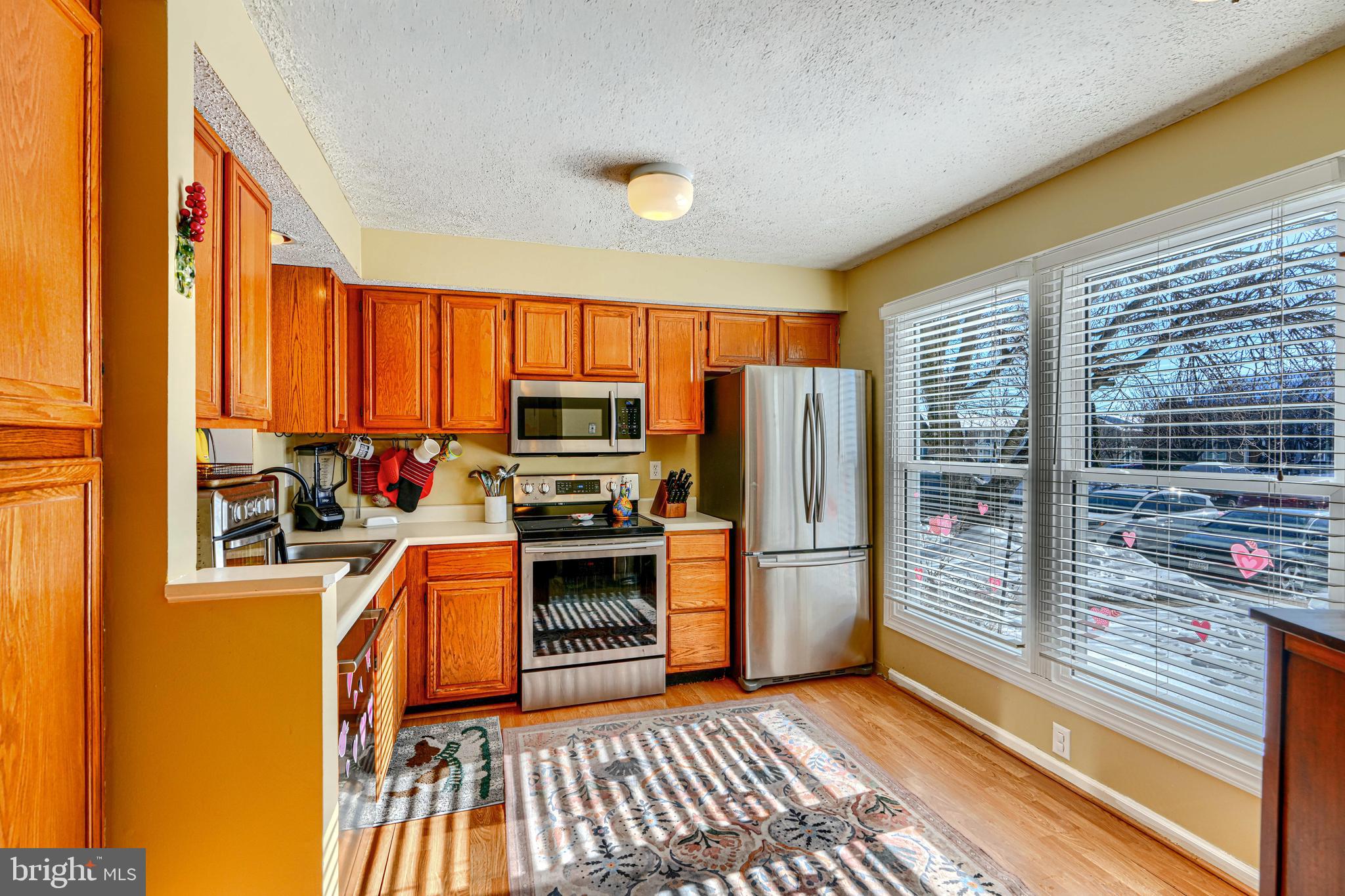 MAJORS CHOICE - Residential